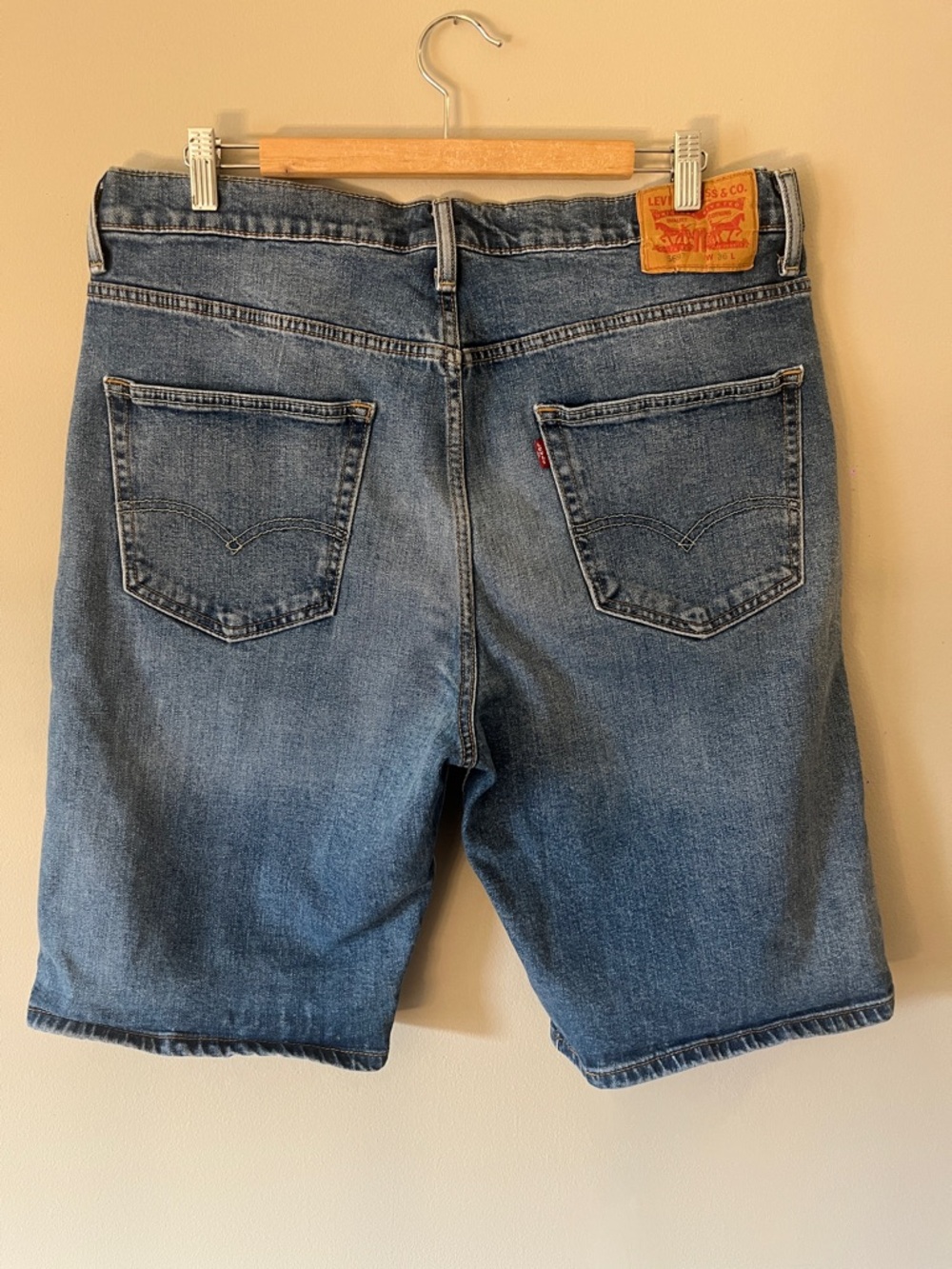 Levi's Faded Blue Denim Jean Shorts - Picture 2 of 8